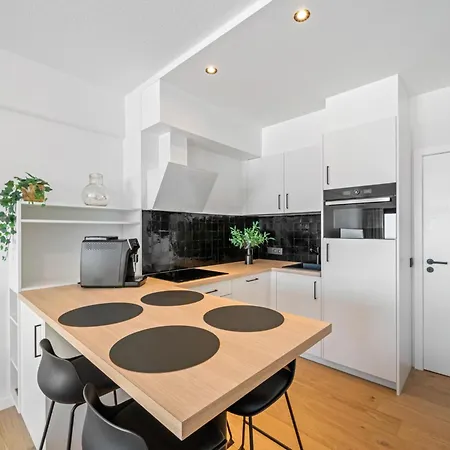 Malibu - 4a Apartment